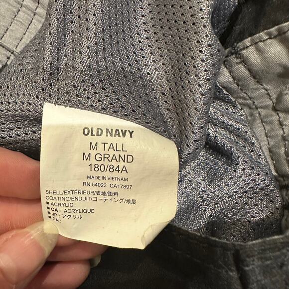 Old Navy  Size Medium Tall Swimming Trunks Grey Black Pockets Cruise Vacation - Picture 5 of 10